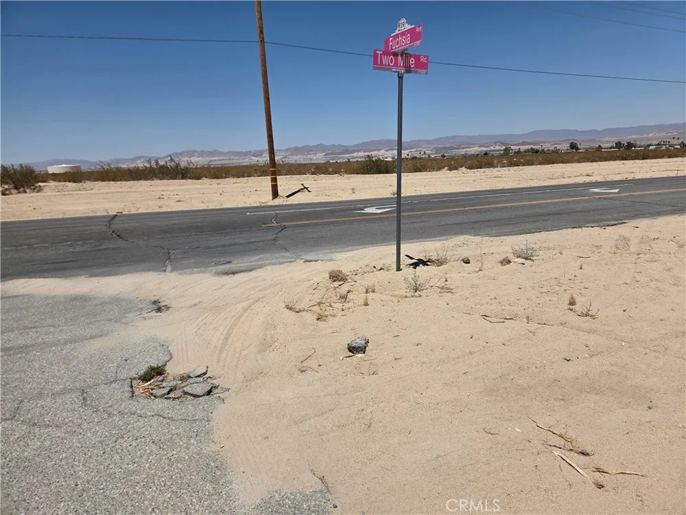 Two Mile Road 29 Palms, CA 92277
