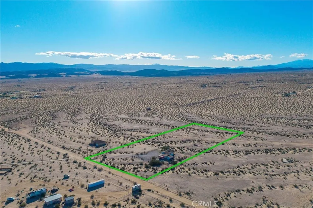 1560 Jackrabbit Trail 29 Palms, CA 92277
