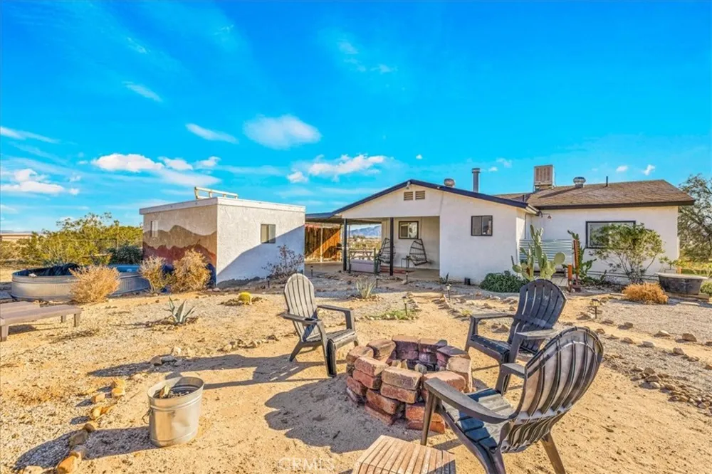 1560 Jackrabbit Trail 29 Palms, CA 92277
