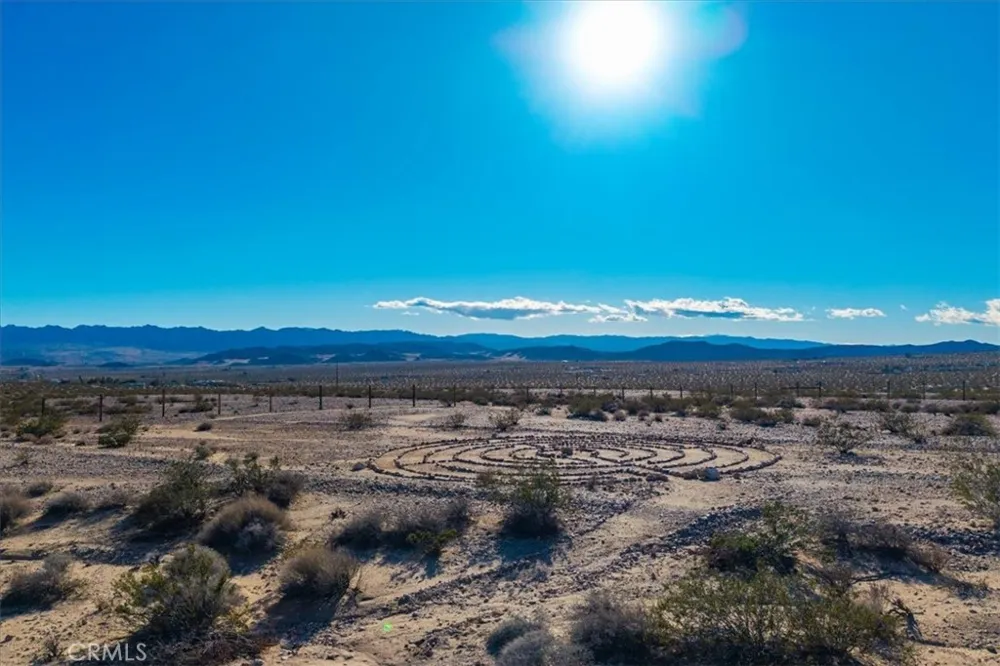 1560 Jackrabbit Trail 29 Palms, CA 92277