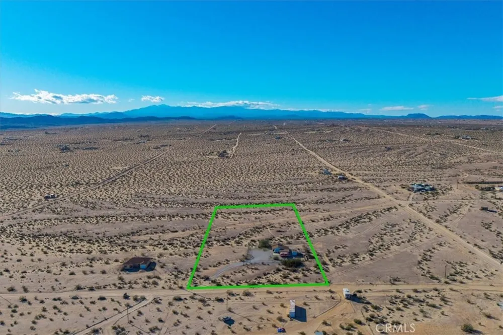 1560 Jackrabbit Trail 29 Palms, CA 92277