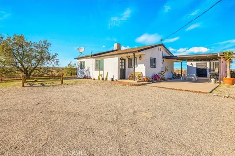 1560 Jackrabbit Trail