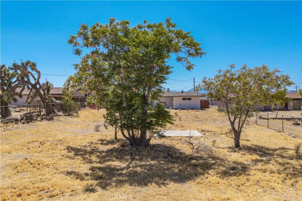 7563 Valley Vista Avenue Yucca Valley, CA 92284