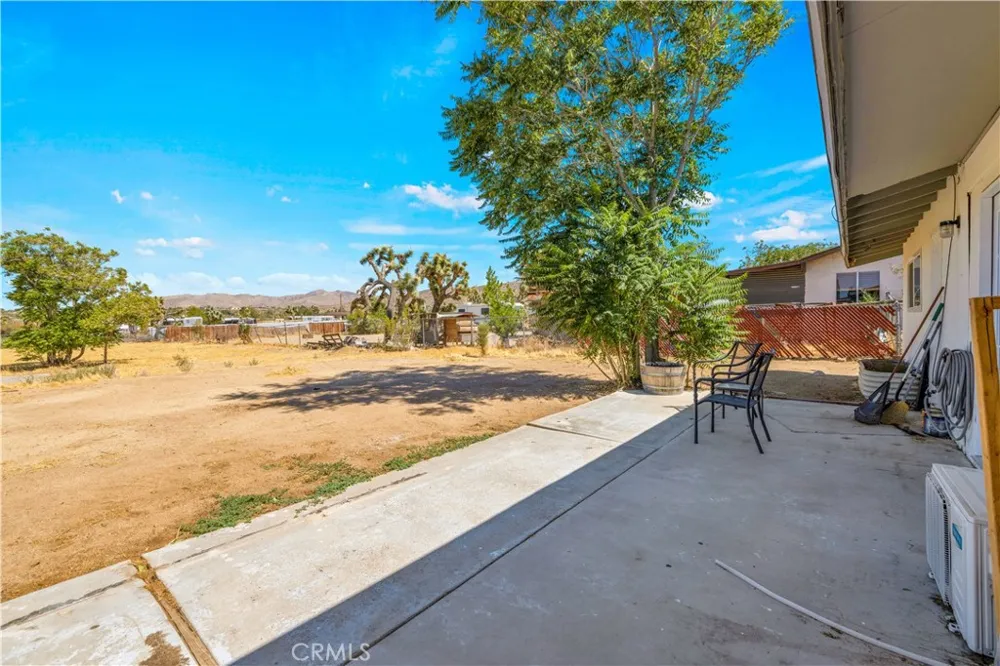 7563 Valley Vista Avenue Yucca Valley, CA 92284