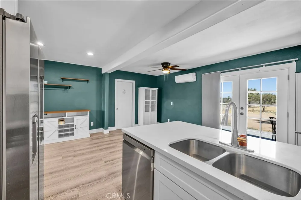 7563 Valley Vista Avenue Yucca Valley, CA 92284