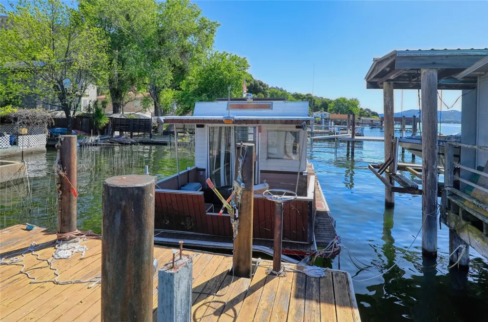 10465 E Highway 20 Clearlake Oaks, CA 95423