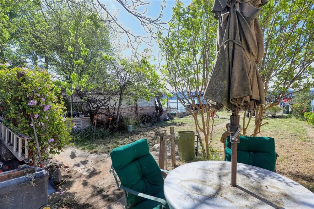 10465 E Highway 20 Clearlake Oaks, CA 95423