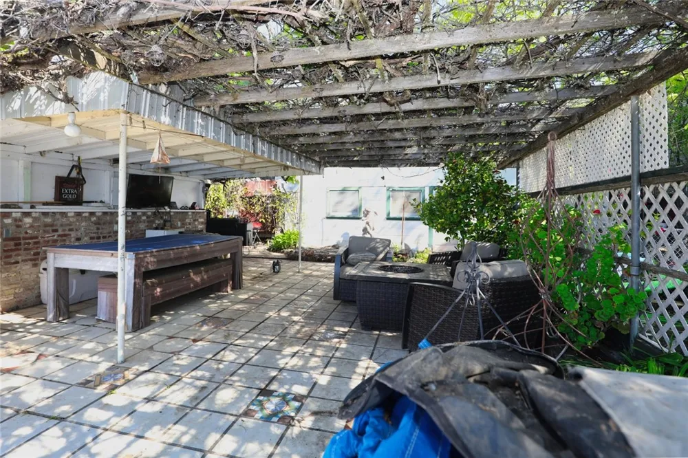 10465 E Highway 20 Clearlake Oaks, CA 95423
