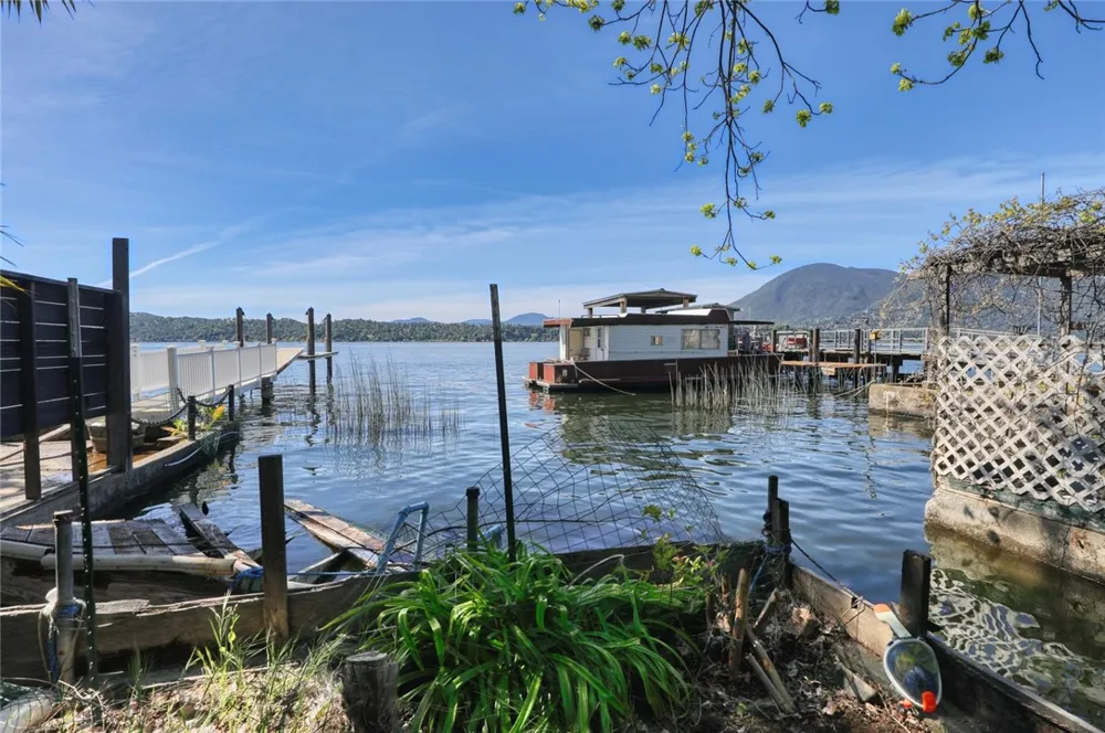 10465 E Highway 20 Clearlake Oaks, CA 95423