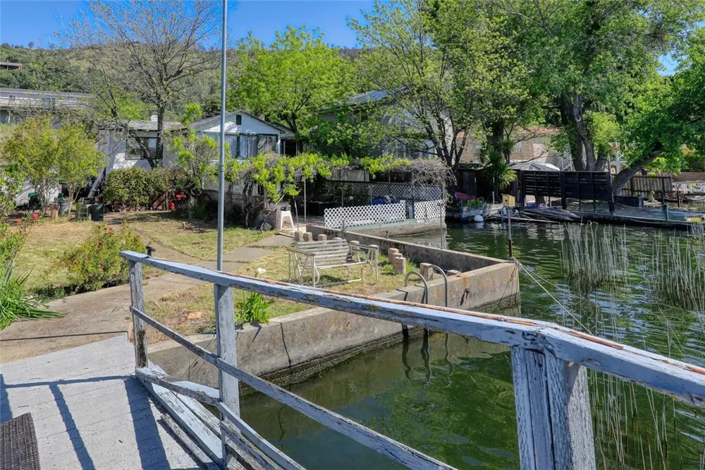 10465 E Highway 20 Clearlake Oaks, CA 95423