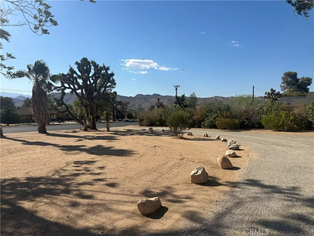 7475 Warren Vista Yucca Valley, CA 92284