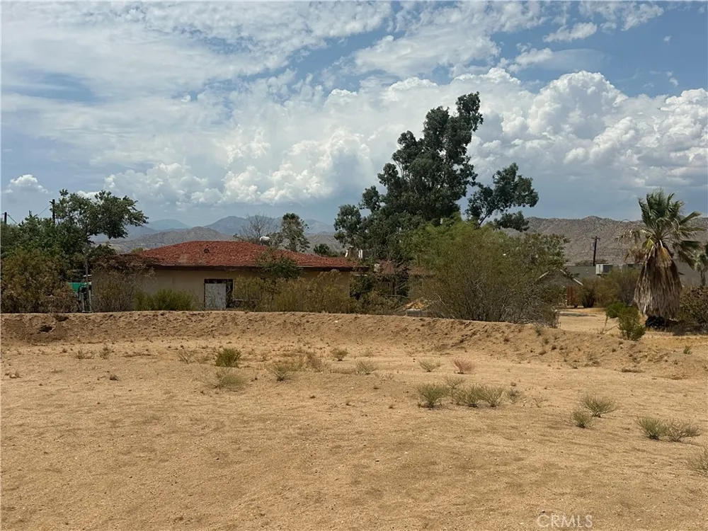 7475 Warren Vista Yucca Valley, CA 92284