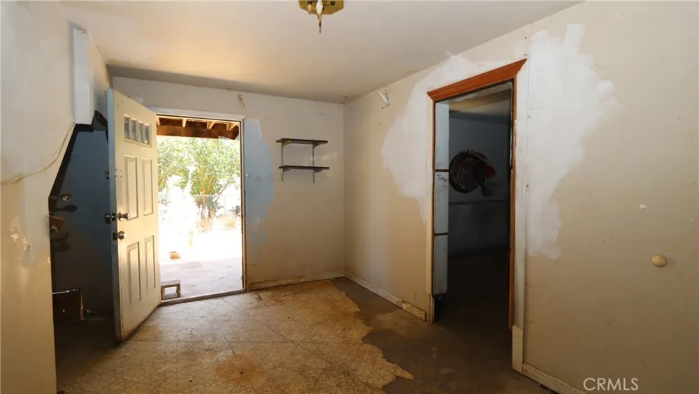 3971 Villa Avenue Clearlake, CA 95422