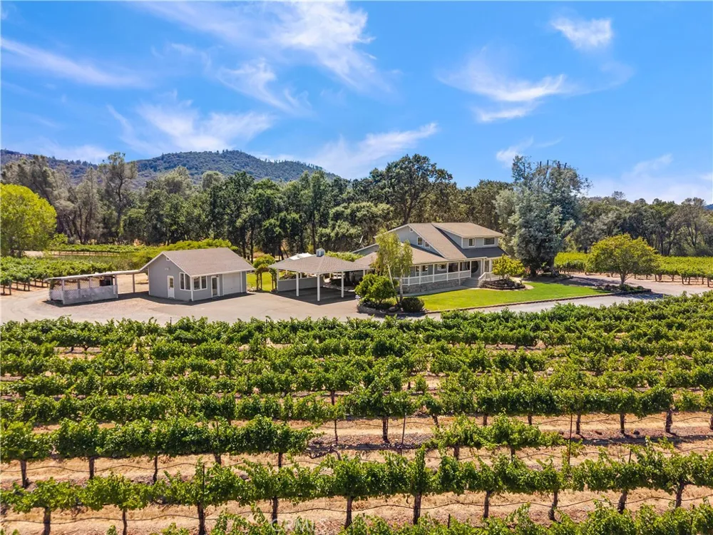 7555 Highway 29 Kelseyville, CA 95451