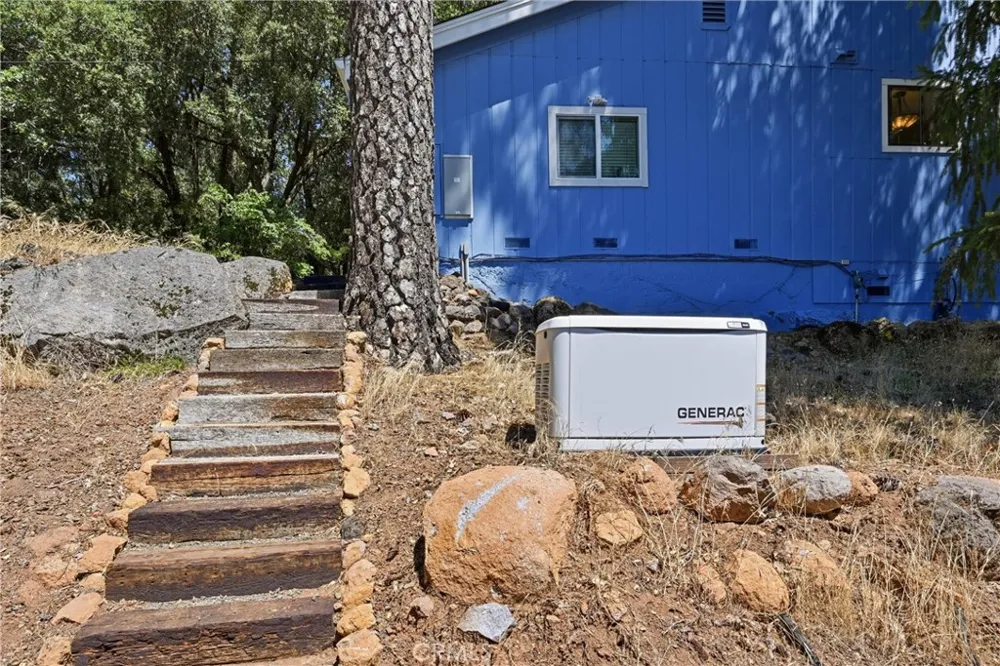 9081 Bleuss Court Cobb, CA 95426
