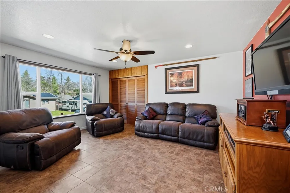 799 19th Street Lakeport, CA 95453