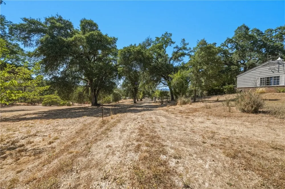 2875 Hill Road Lakeport, CA 95453