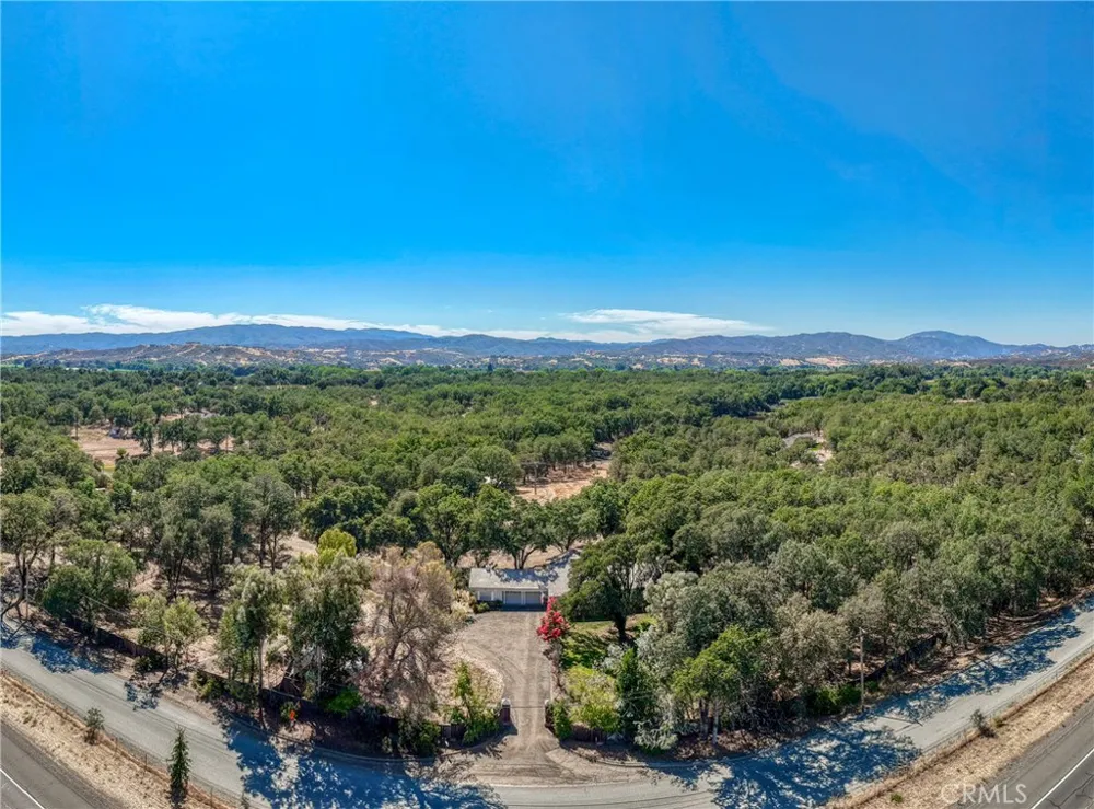 2875 Hill Road Lakeport, CA 95453