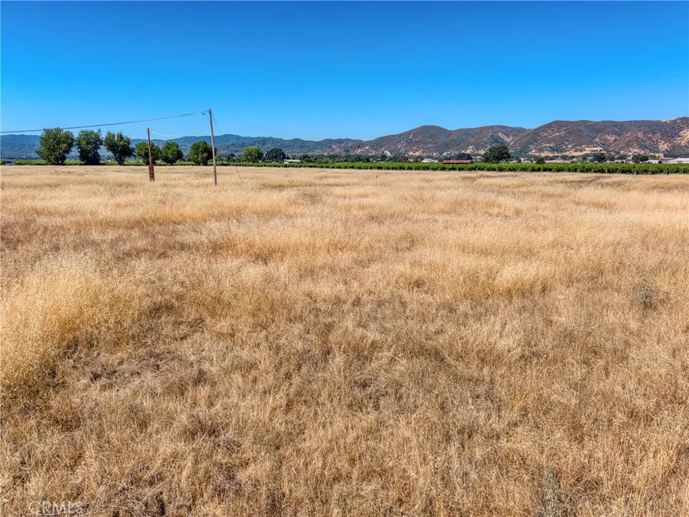 4635 Davis Drive Lakeport, CA 95453