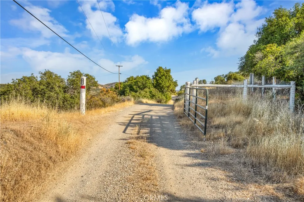 2739 Scotts Creek Lakeport, CA 95453
