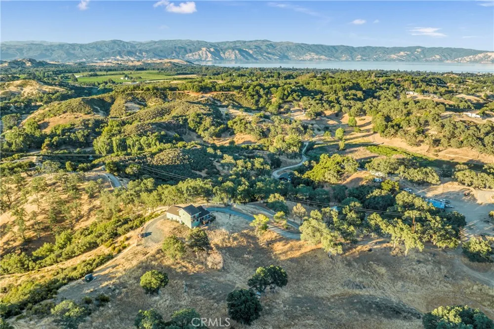 2739 Scotts Creek Lakeport, CA 95453