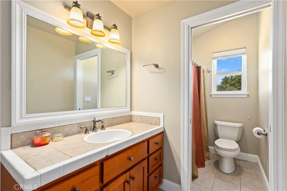 3740 Oak Tree Court Kelseyville, CA 95451