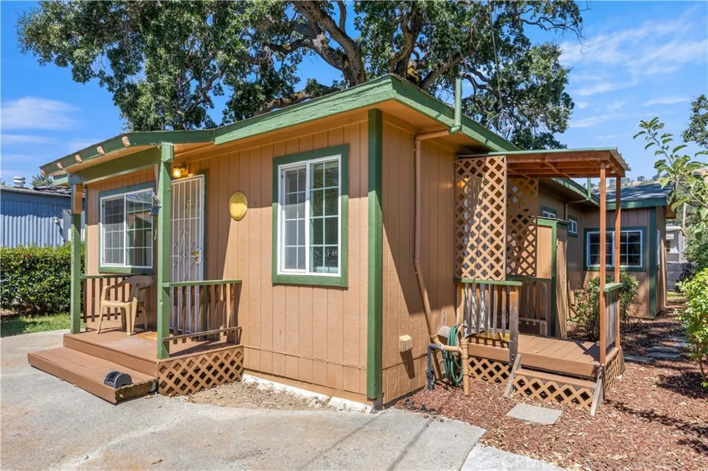 12906 5th Street Clearlake Oaks, CA 95423