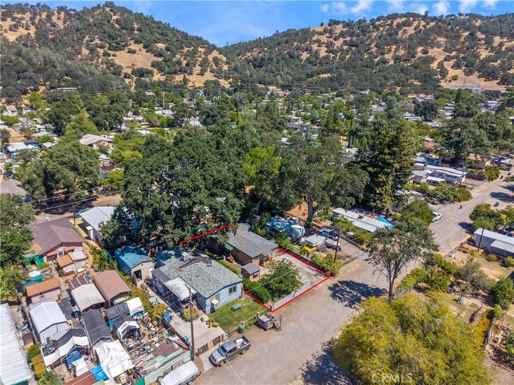 12906 5th Street Clearlake Oaks, CA 95423
