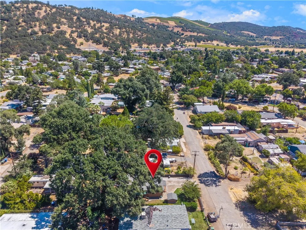 12906 5th Street Clearlake Oaks, CA 95423
