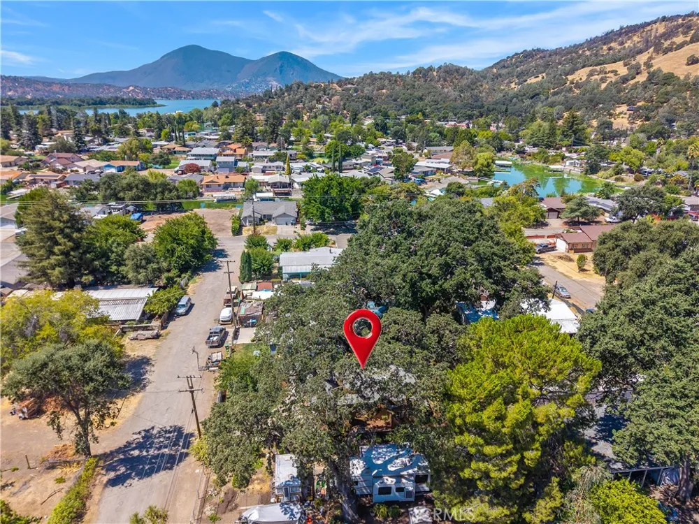 12906 5th Street Clearlake Oaks, CA 95423