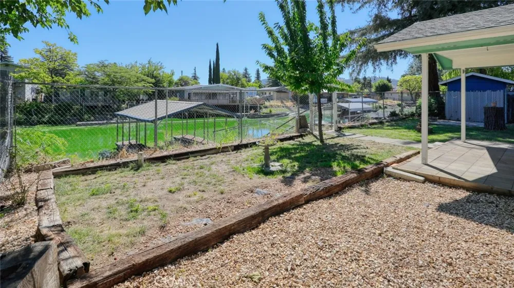 12623 Shoreview Clearlake Oaks, CA 95423