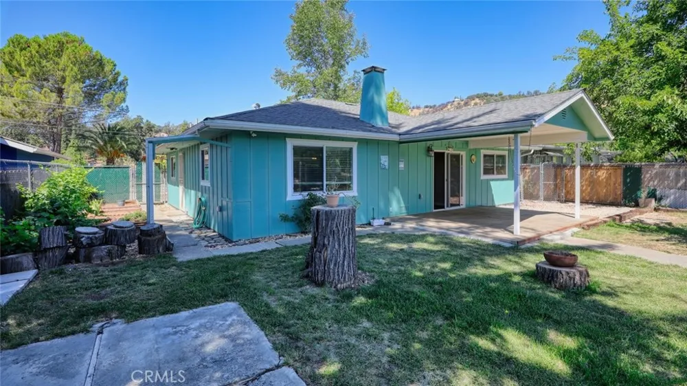 12623 Shoreview Clearlake Oaks, CA 95423