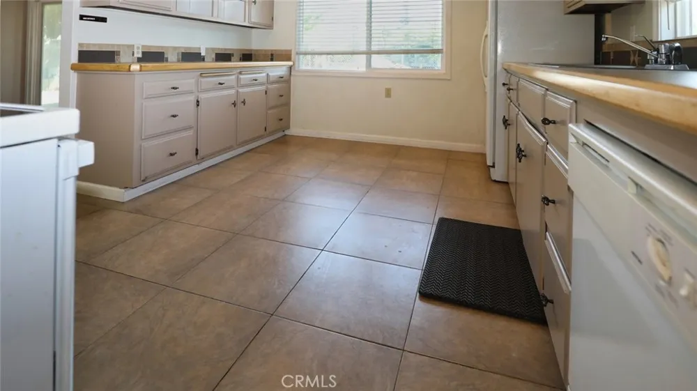 12623 Shoreview Clearlake Oaks, CA 95423