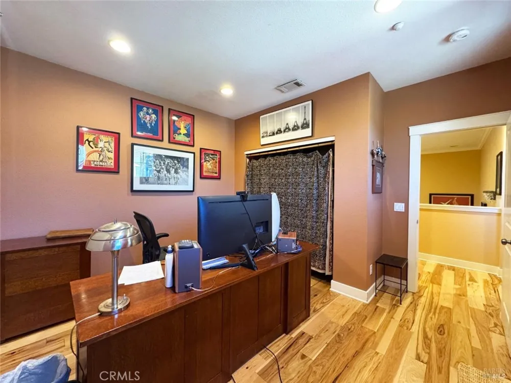 121 Zinfandel Court Cloverdale, CA 95425