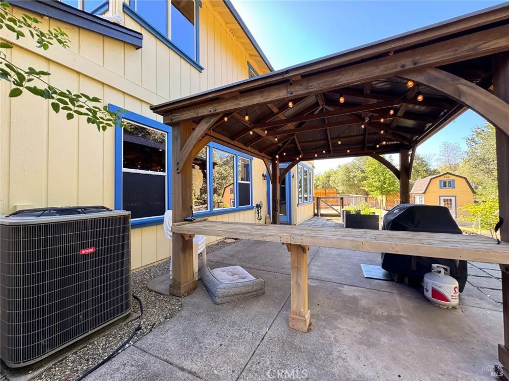 121 Zinfandel Court Cloverdale, CA 95425