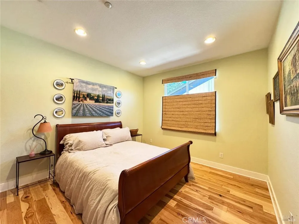 121 Zinfandel Court Cloverdale, CA 95425