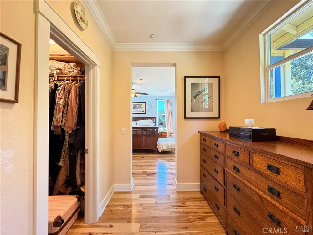 121 Zinfandel Court Cloverdale, CA 95425