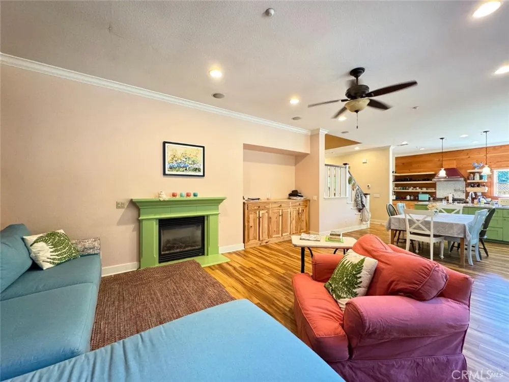 121 Zinfandel Court Cloverdale, CA 95425