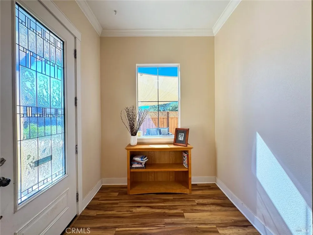 121 Zinfandel Court Cloverdale, CA 95425