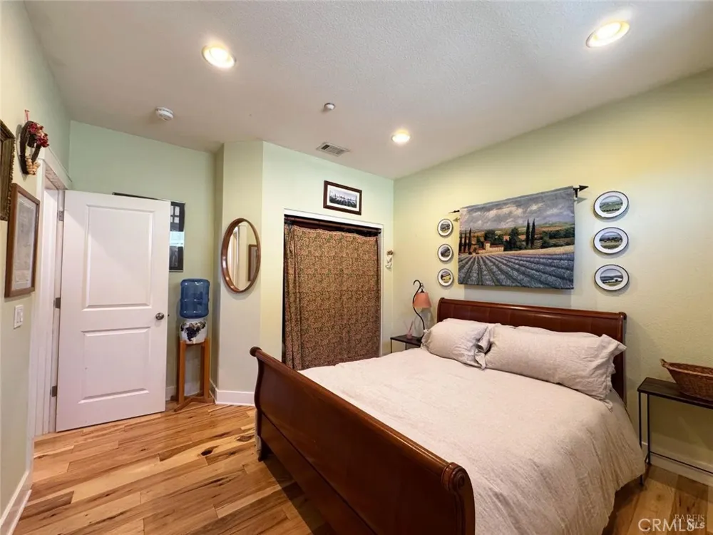 121 Zinfandel Court Cloverdale, CA 95425