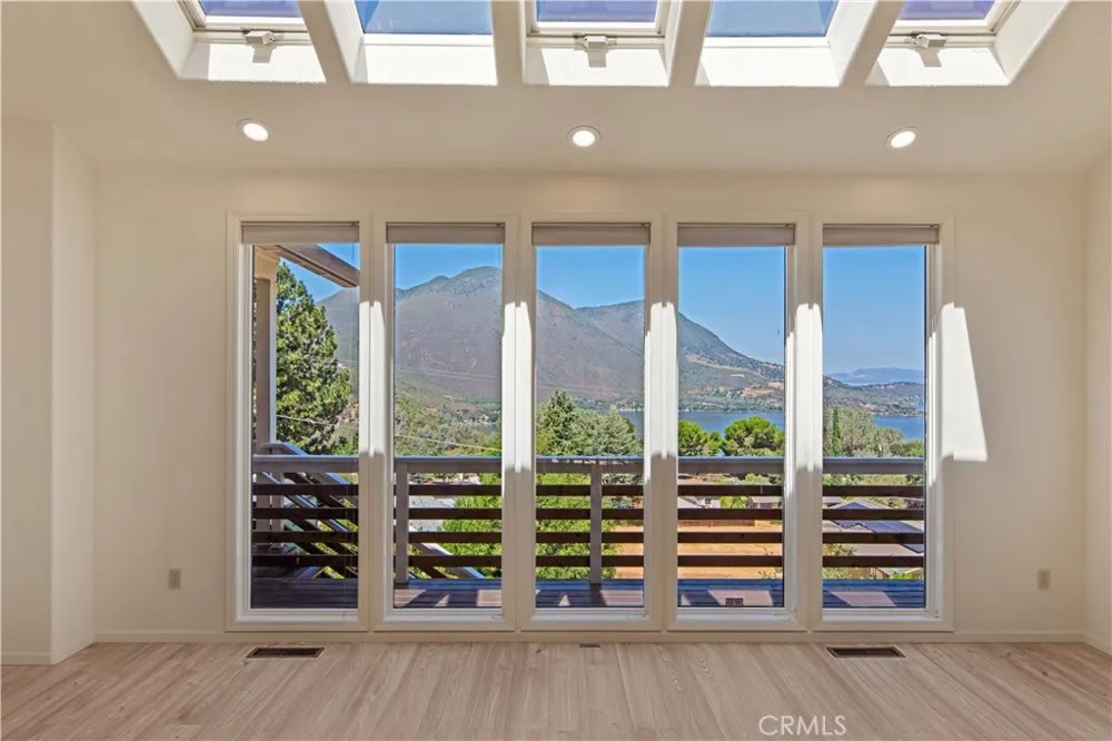 11087 Fairway Kelseyville, CA 95451