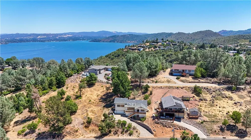 11087 Fairway Kelseyville, CA 95451