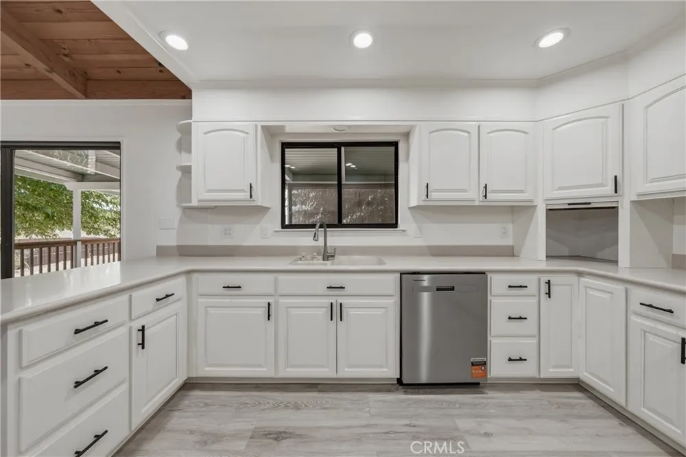 18791 Dove Court Hidden Valley Lake, CA 95467
