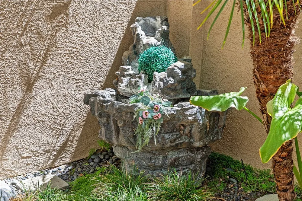 21488 Marana Mission Viejo, CA 92692