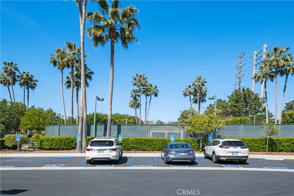 21488 Marana Mission Viejo, CA 92692