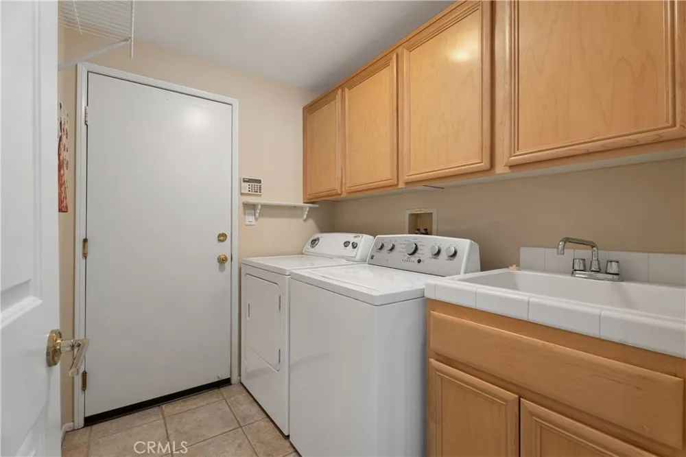 21488 Marana Mission Viejo, CA 92692