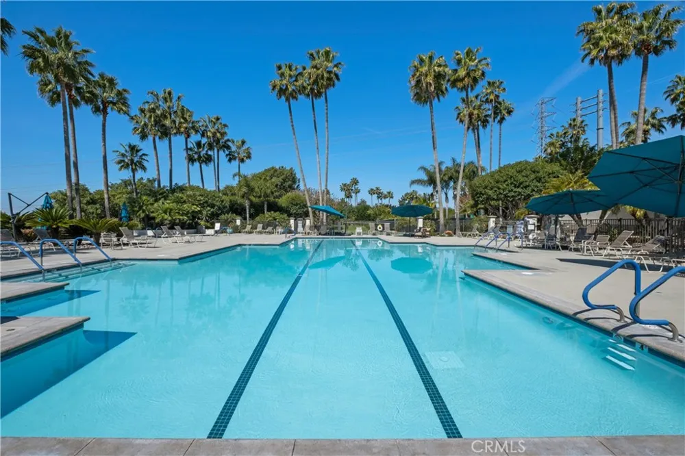 21488 Marana Mission Viejo, CA 92692