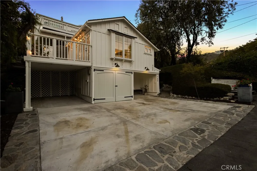 740 Browncroft Drive Laguna Beach, CA 92651