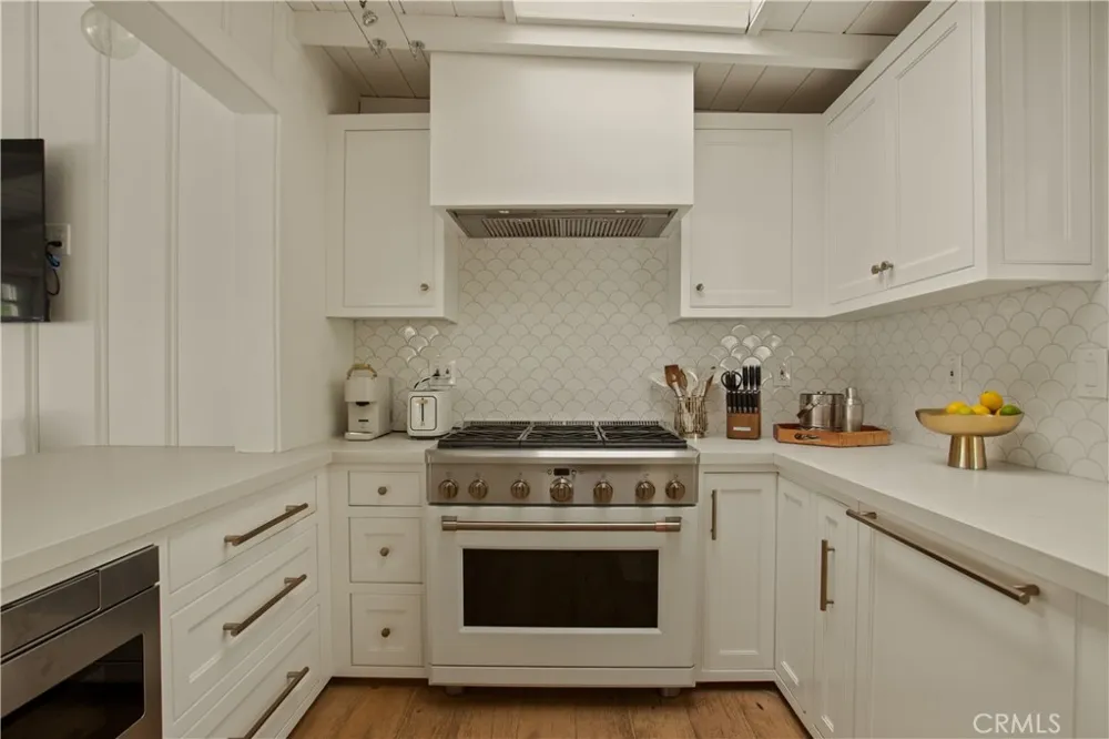 740 Browncroft Drive Laguna Beach, CA 92651