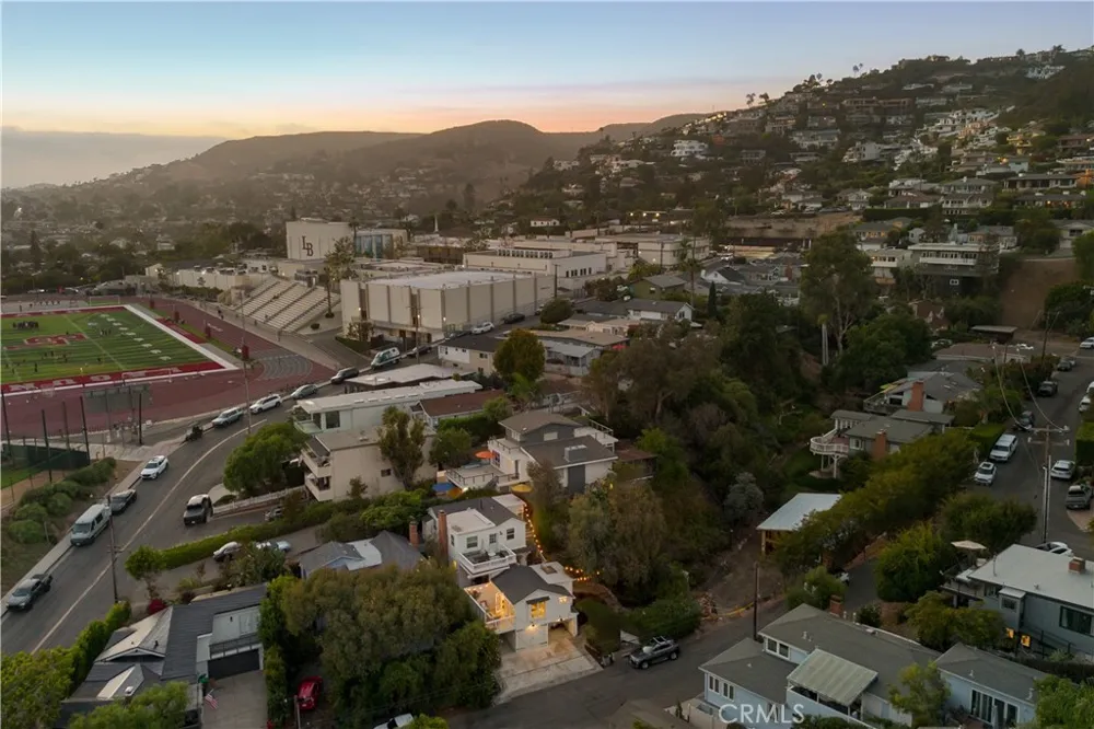 740 Browncroft Drive Laguna Beach, CA 92651